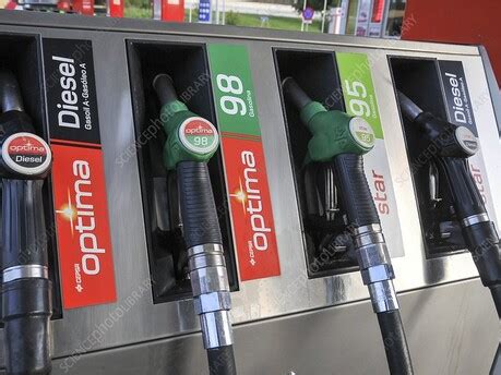 find cheapest petrol station in area